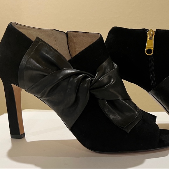 LOUISE ET CIE WOMEN’S IDOLA BLACK LEATHER & SUEDE SANKLE BOOTIE PEEP TOE SIZ 8.5 - Picture 3 of 17